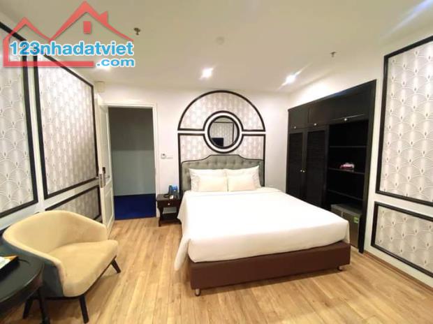 CẦN BÁN NHANH KHÁCH SẠN 5 SAO TRUNG HÒA CẦU GIẤY dt:520m2x10tầng Mt:15m Giá 250 tỷ - 3