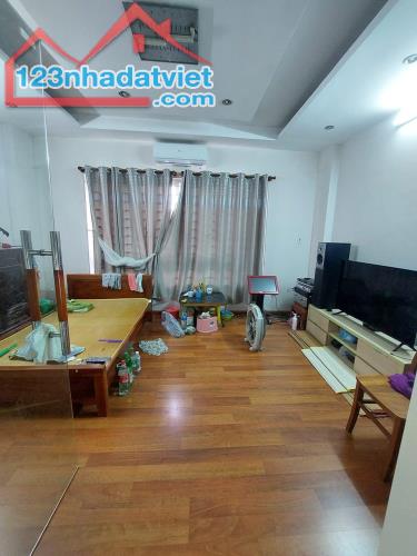 CC bán nhà phố Nhân Hoà Thanh Xuân 50 m2 giá 6,5 tỷ Lh 0915229868 - 3