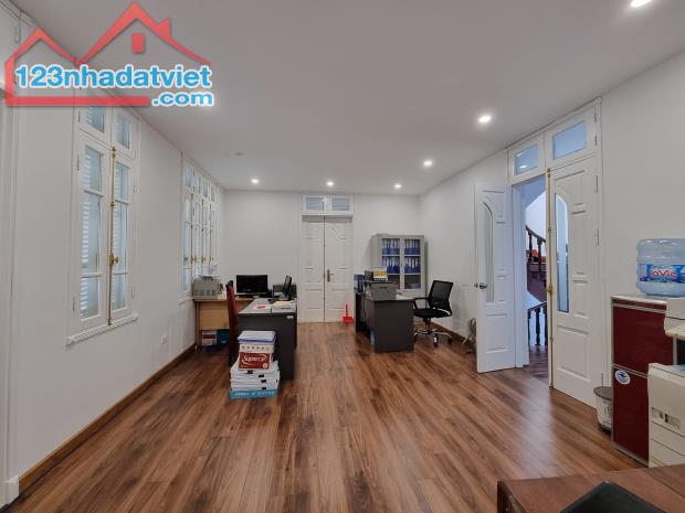 Bán nhà Nghĩa Đô – Cầu Giấy – 60m2 – 6 tầng – ô tô vào nhà – giá chỉ 10,5 tỷ .