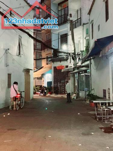 Chủ gửi bán nhà hẻm 19// ĐHT 31 ,Quân 12 giá 2,6 tỷ/24m2 1 trệt 2 lầu sổ riêng - 4
