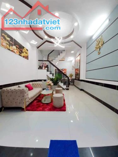 Bán nhà hẻm xe hơi Phan Huy Ích 39m2 – Giá 5,28 Tỷ