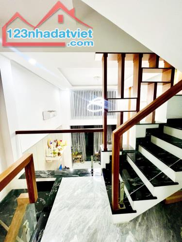 Bán nhà Phạm Văn Hai, P3 Tân Bình 52m2, 4tầng BTCT, HXH, giá 4,9 tỷ TL mạnh - 1