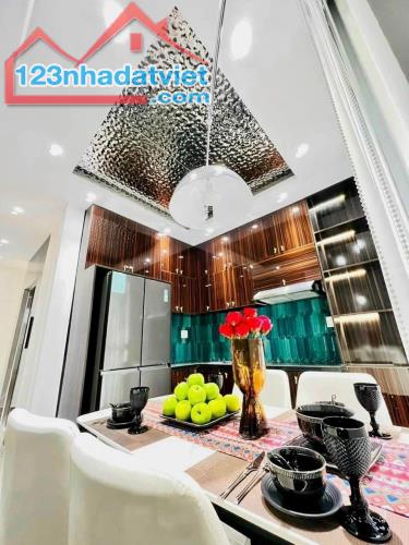 Xịn, Liền Kề Kiến Hưng Luxury, Gara Ô tô, Thang máy, 80m, giá chào 10.65 tỷ - 2