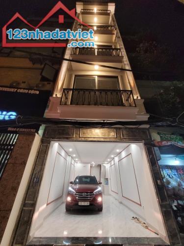 Bán nhà 5T* 34m² khu đô thị HUD Vân Canh thiết kế hiện đại ô tô đỗ cửa, ngõ rộng thông 3,7