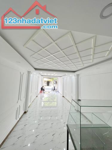 Bán nhà mới 2 lầu mặt tiền đường Phạm Thế Hiển Phường 3 Quận 8 - 2