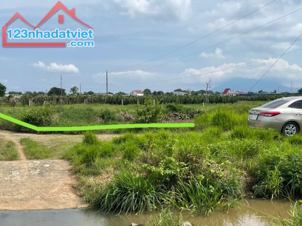 Đại Hạ Giá-Đất 2 mặt tiền,View Suối-Hàm Cường-Hàm Thuận Nam-Km 15,gần QL 1A-DT 1,1 sào - 2