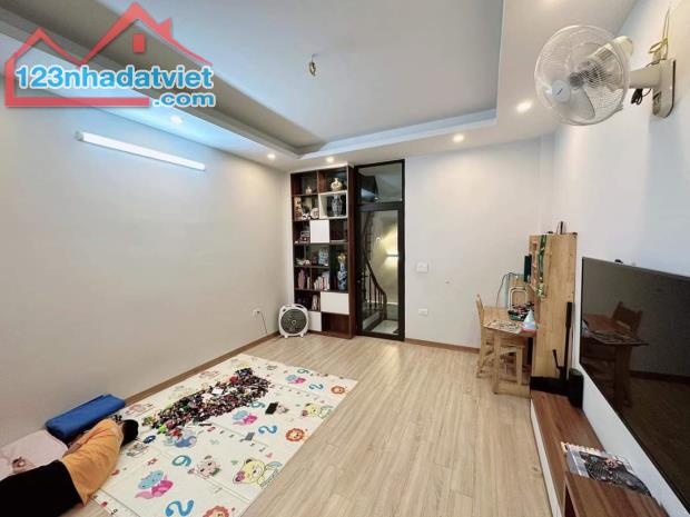 Nhà Đẹp 32m Phố Phương Liệt, Thanh Xuân. Lô Góc, Ngõ Thông Xe 3 Gác. Giá 4.45 Tỷ - 1