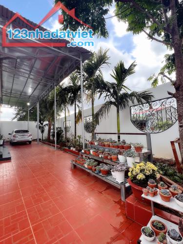 🌴Bán nhà vườn 12x20m góc 2 mặt tiền Y Wang Buôn Ma Thuột giá 2tỷ500 triệu - 1