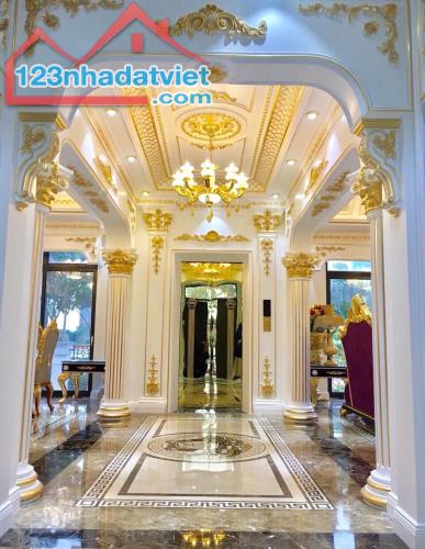 Cho thuê biệt thự Starlake Tây Hồ Tây 230m2x3T full nội thất Châu Âu, nhà mới hoàn thiện - 4