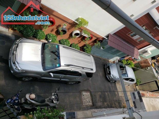 Bán nhà 3 tầng hẻm xe hơi sát mặt tiền đường số 5 phường Linh Xuân, Thủ Đức. - 1