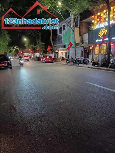 Nhà đẹp mặt phố Hàm Long - Lô góc - 8 tầng - Thang máy - KD đỉnh - Ở vip. - 4