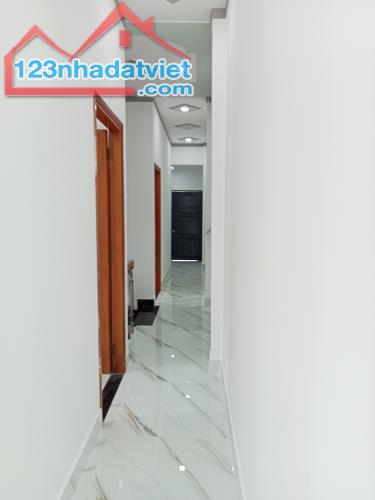 Nhà 1 lầu trệt mới xây 3.8 tỷ/84m2, sân ô tô - 4