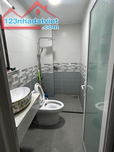 BÁN NHÀ PHẠM VIẾT CHÁNH P19 BÌNH THẠNH 3 TẦNG 54M2 5.9 TỶ - 4