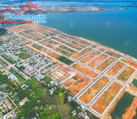 Tôi cần tiền, bán gấp lô trục Nguyễn Hữu Thọ khu Vịnh An Hoà City, đã có sổ