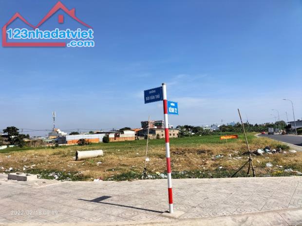 Bán đất góc 2 mặt tiền đẹp xây chung cư - khu Phan Văn Đối - Phan Văn Hớn - Hóc Môn - 1