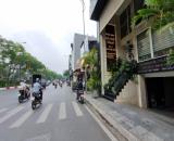 Bán nhà mặt phố Đại Cồ Việt, 45m2, MT 4.3m, 16 tỷ