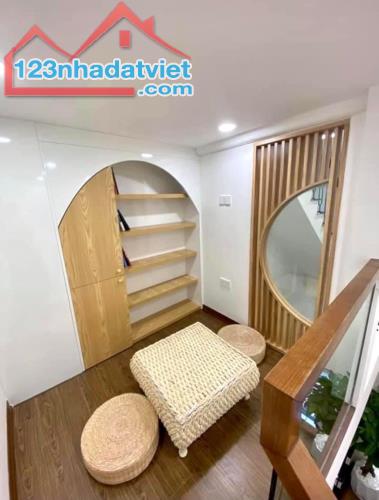 Bán nhà Long Biên đường Bát Khối thiết kế đẹp 35m 4,5 tầng, ngõ nông cách ô tô 20m 4,1 tỷ - 1