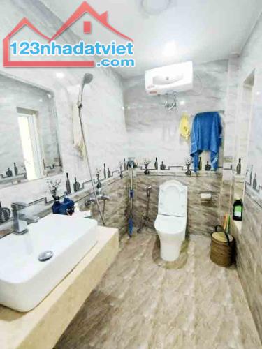 Bán nhà Nguyễn Chí Thanh, Đống Đa, ôtô đỗ, kinh doanh, 99mx2t, 16 tỷ, 0985696268 - 1