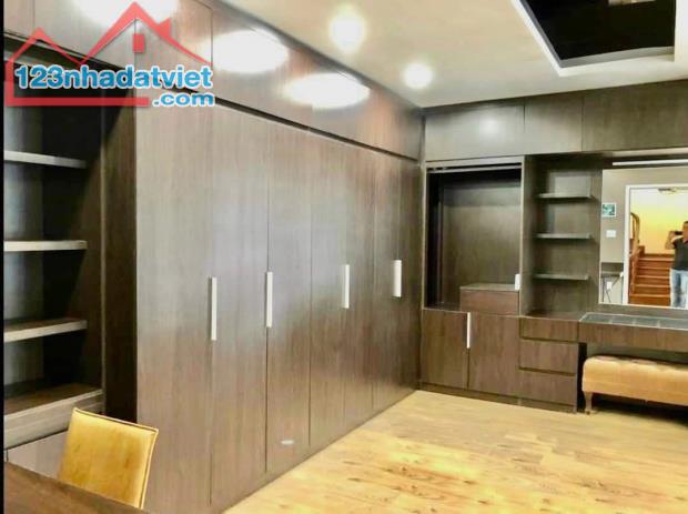 Bán biệt thự Ngô GIa Tự Đằng Lâm  242 M xây 3 Tầng Hải An - 1