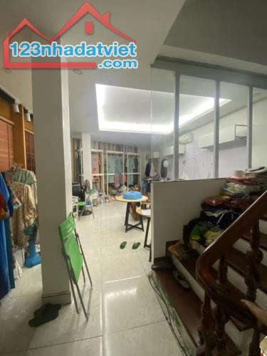 ⚜️ MẶT PHỐ VÕ CHÍ CÔNG LÔ GÓC 1 MẶT PHỐ 2 MẶT NGÕ Ô TÔ TRÁNH 32M2 5T MT 12M CHỈ 16 TỶ ⚜️ - 2