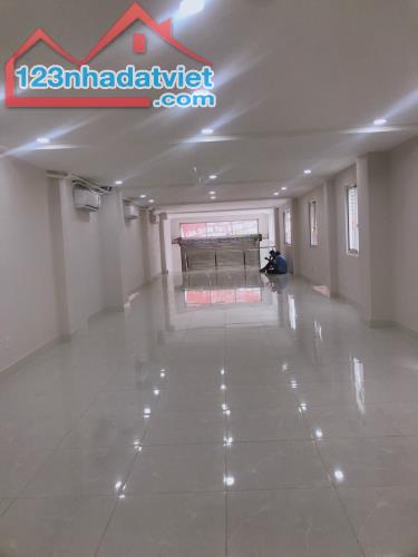 BÁN BUILDING 6 TÂNG MẶT TIỀN LÊ QUANG ĐỊNH 249m² DT sàn 1200m². THU NHẬP TRÊN 300TR/THÁNG - 3