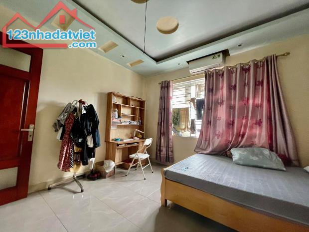 Cho thuê nhà 7 tầng phố Việt Hưng, hàng xóm Vinhomes Riverside Long Biên! Giá 35tr/th - 4