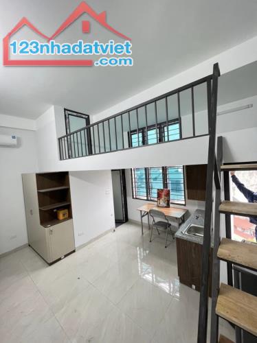 Bán tòa CCMN ngõ 300 Nguyễn Xiển, 82m2x7T thang máy, 24PKK, dòng tiền 90tr/th nhỉnh 15 tỷ