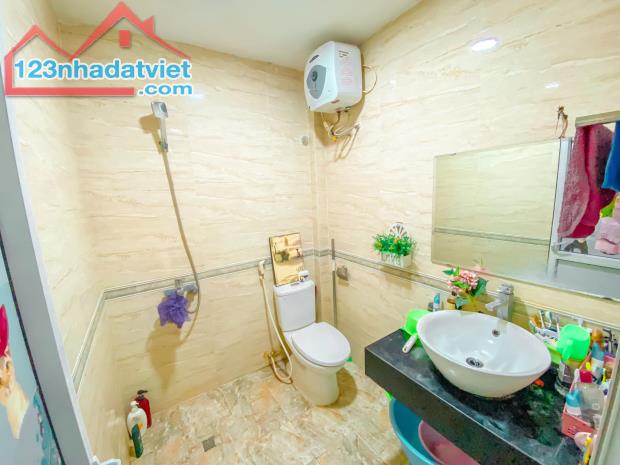 QUÁ ĐẸP DÂN XÂY PHÂN LÔ CHÙA BỘC VÀI BƯỚC RA ÔTÔ Ô CHỜ THANG MÁY SỔ ĐẸP 52m2 x 5T HƠN 7 tỷ - 4