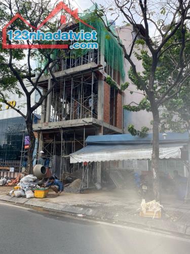 Bán nhà mới đang XD Mặt tiền Phạm Văn Đồng p.1 Gò Vấp 21mx 3 tầng 6.35 tỷ - 1
