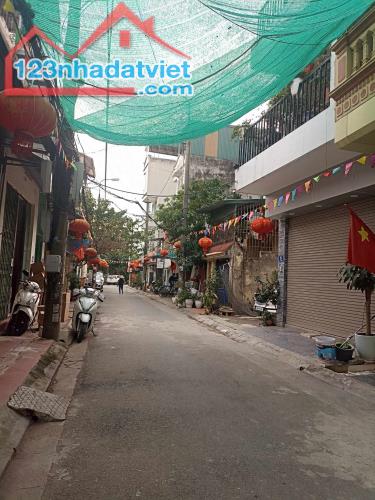 Bán đất Cầu Bươu Xa La giá rẻ. đưởng vỉa hè. Ô tô tránh Kinh doanh - 1