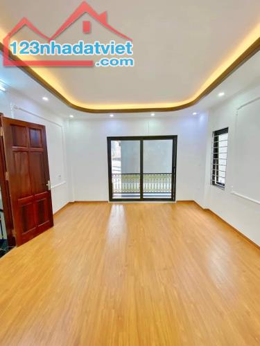 Chỉ 2.5 tỷ có nhà đẹp Tây Mỗ, Mỹ Đình 34M 5 Tầng, 3P Ngủ , có nội thất, ô tô đỗ gần - 1