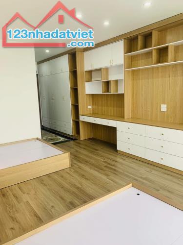 🆘BÁN ĐẤT TẶNG NHÀ THƯỢNG THANH LB 120M2, VIEW SÂN BÓNG, OTO TRÁNH, KINH DOANH. NHỈNH 11TỶ - 4