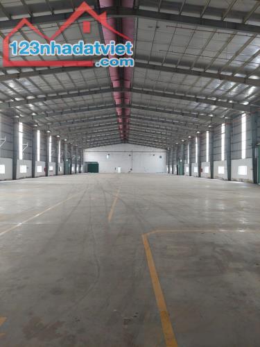 Bán xưởng 5.000m2 ở Đức Hòa, Long An giá 39 tỷ. LH: 0949.861.287 - 4