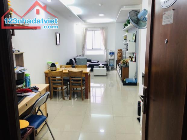 Chủ nhà cho thuê chung cư Kim Tâm Hải 70m 2PN giá 6tr5 có nội thất ở liền - 1