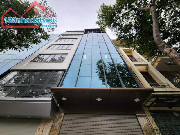 Siêu Phẩm Mặt Phố Hồng Tiến, Vị Trí ĐẸP Ngay Ngã Tư KD Đỉnh, 55m2, 4 Tầng, Gía 25 Tỷ.