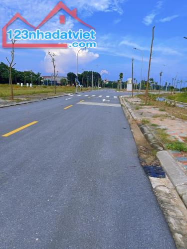 Duy Nhất lô View Công Viên An Bình 100m2 hướng Đông Nam - 2