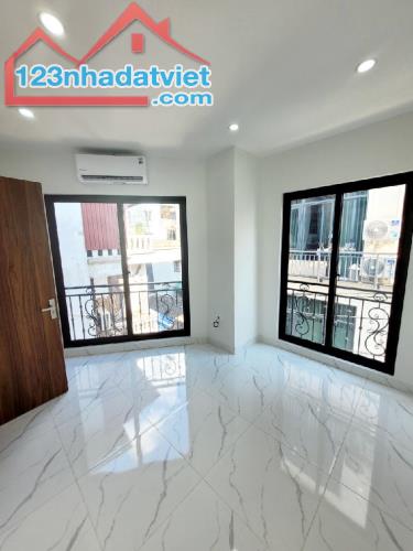 NHÀ MỚI DƯƠNG LÂM, BAN CÔNG LÔ GÓC, 38M2 NHỈNH 9 TỶ - 2