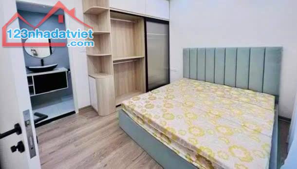 BÁN NHÀ TRUNG TÂM QUẬN 7- LÂM VĂN BỀN- DT: 72M2- SHR CHÍNH CHỦ- GIÁ NHỈNH 5 TỶ - 2