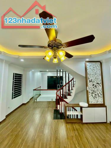 Bán Nhà Yên Lũng An Khánh 38m²*4,5Tầng. Nhà đẹp gác lửng ngõ thông 15m ra đường oto tránh. - 2