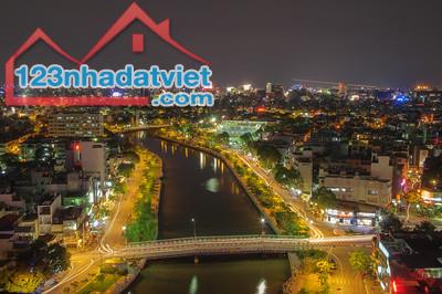 MT ĐƯỜNG HOÀNG SA QUẬN 1. GPXD XÂY MỚI 1 HẦM 6 TẦNG. VIEW SÔNG. 300M2 .117 TỶ.MT ĐƯỜNG HOÀ