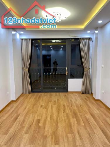 Bán nhà riêng ngõ 3 Thái Hà 40,55m2 4T MT 4,5m Ô Tô Giá 7,25 Tỷ - 2