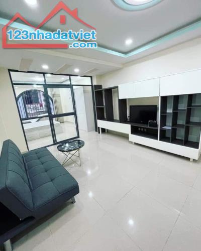 Gấp bán nhà cạnh Mt Nguyễn Công Trứ, Quận 1, 5 tầng, chỉ 18 tỷ, dt đất 82m2. - 5