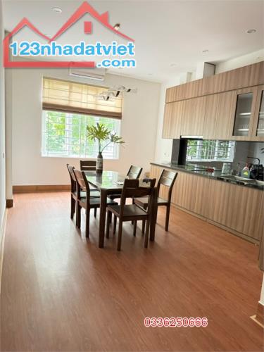 Nhà ĐẸP kđt Văn Khê 50m2, 4 TẦNG, giá 13 tỷ. Ở NGAY - VỈA HÈ - Ô TÔ TRÁNH - KINH DOANH - 4