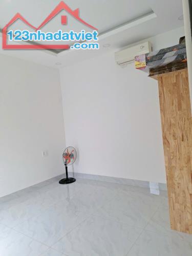 Cần bán gấp nhà đường số5 P.long Thạnh Mỹ Q9.62m2.2 tầng giá 4,1 tỷ . - 3