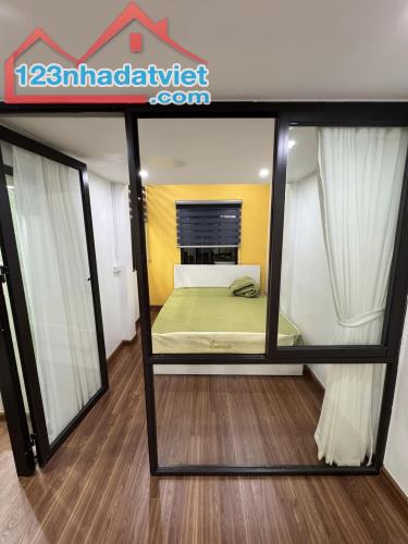 Bán Căn Hộ Tập Thể Trần Cung 17/70m2 tầng 1 2 phòng ngủ full nội thất đầy đủ công năng,