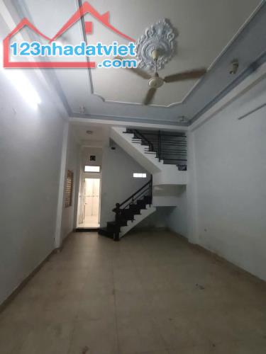 Bán nhà Tân Hương, Tân Phú, Hẻm nhựa 8m, DT 4m x 14m, 3 tầng, Chỉ 7.3 tỷ - 1