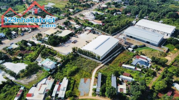 SANG LỖ 20X50=1000M2 ĐẤT THỔ CƯ SHR NGAY TRUNG TÂM THỊ  XÃ DÂN ĐÔNG KÍN GIÁ 290 TRIÊU