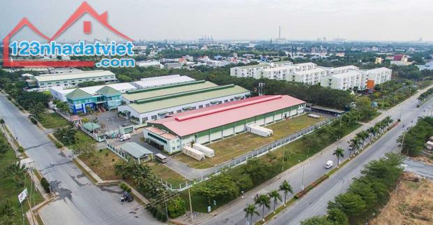 Cần sang lại lô đất 124.9m2 có thổ cư, MT QL13 vào, dân đông, TT thị xã, ngay xí nghiệp - 2