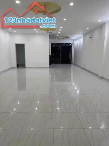 Cho Thuê Nhà  MT 4 Tầng 7x18m  Nguyễn Ảnh Thủ Quận 12 có cầu thang máy - 1