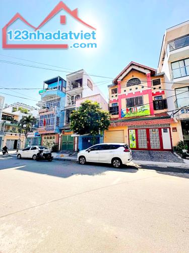 Cho thuê Biệt Thự 168 Nguyễn Gia Trí, Ph 25, Quận Bình Thạnh. 3 Tầng(8x20) 400m2 chỉ 70tr - 1